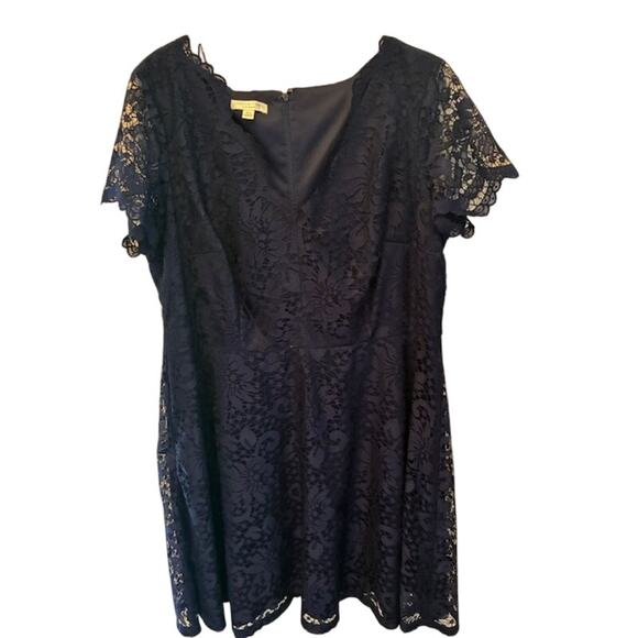 London Times Navy Lace V Neck Short Sleeve Fit and Flare Midi Dress - Size 18W - Picture 5 of 9